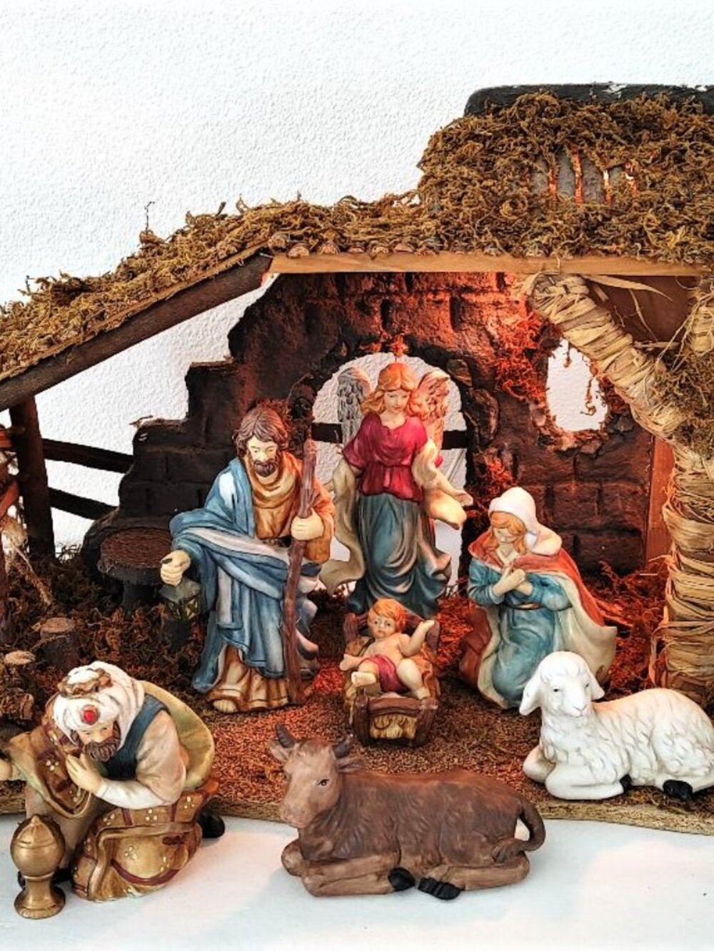 Nativity Set Made of Porcelain Bisque Beautifully Detailed Hand Painted 11 Pc.
